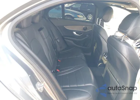 2019 Mercedes-Benz C 300 from USA, damaged, VIN 55SWF8DB3KU314988